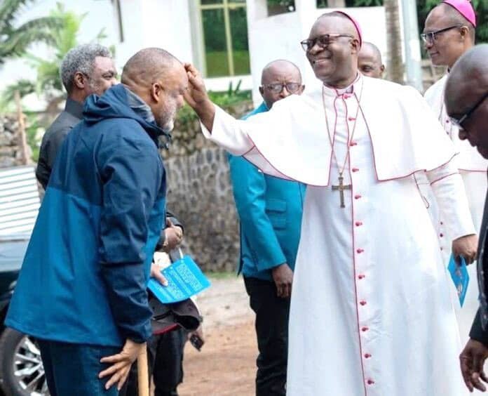 Muyaya contre Muteba, la guerre!